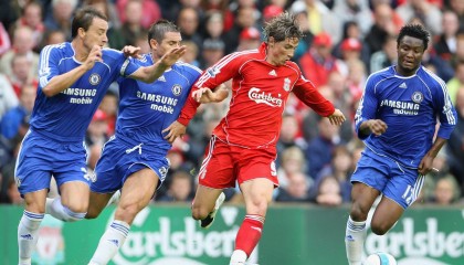 开云体育下载-欧冠淘汰赛之夜，基米希一锤定音，诠释足球的瞬间永恒