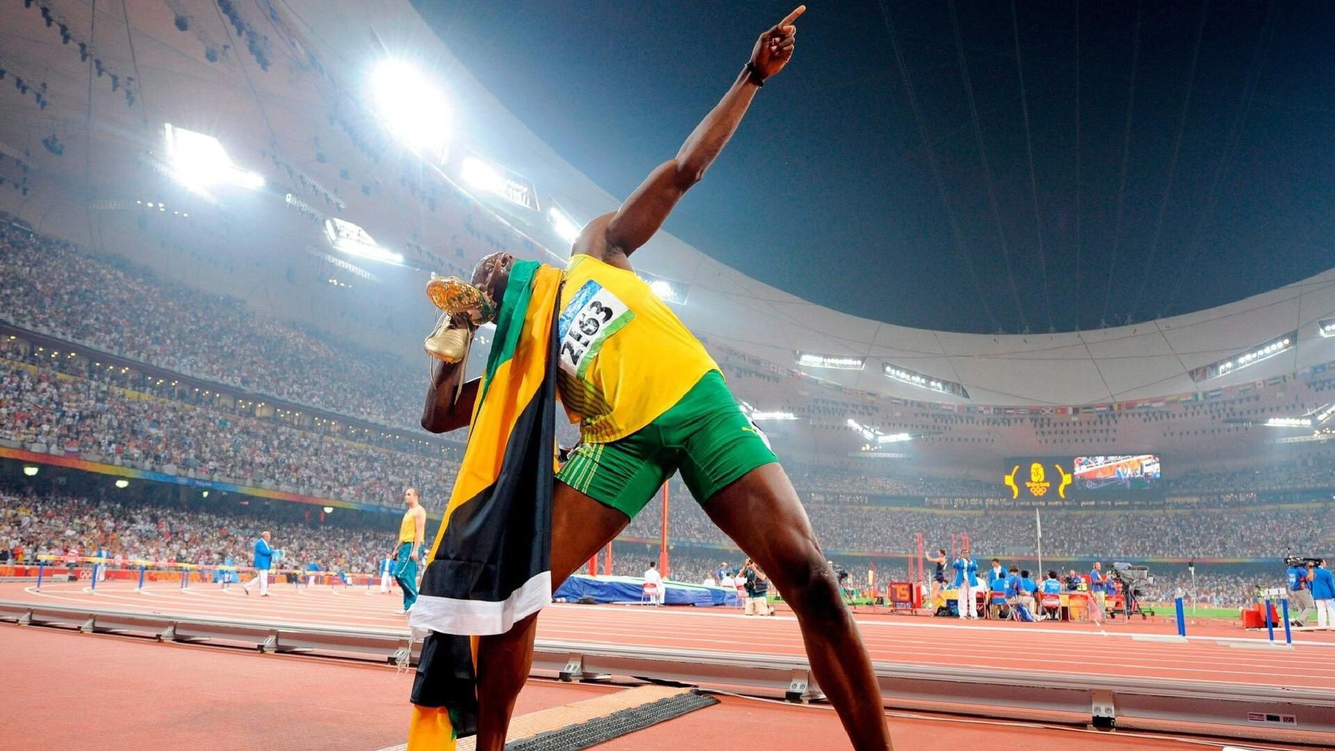 瑞士对阵拜仁,阿圭罗的教科书,写满了足球的孤独与尊严