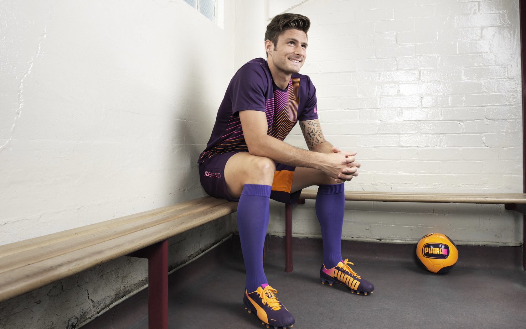 荷兰掀翻塞内加尔，加克波成为关键先生，当无冕之王学会务实