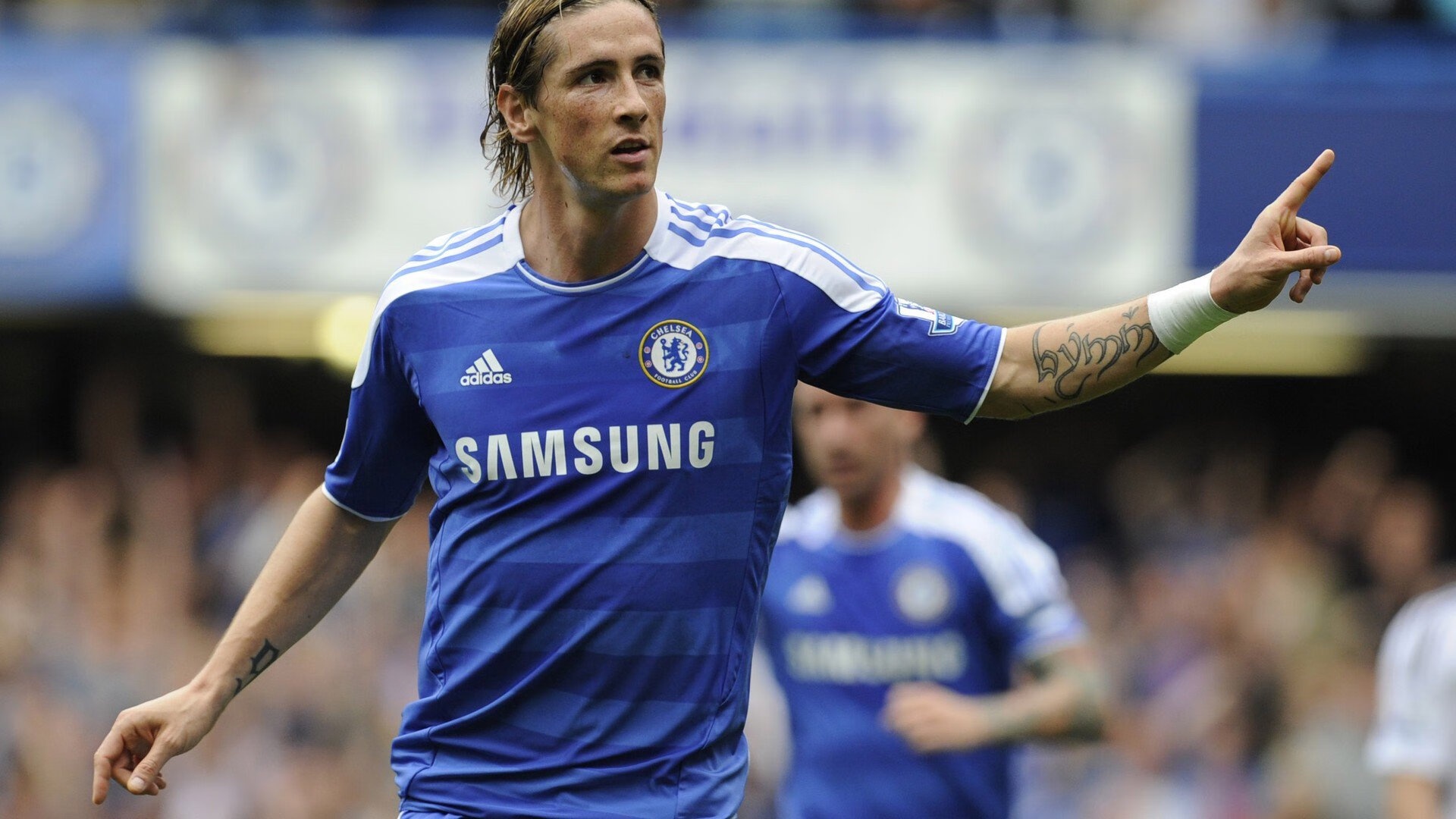 西班牙压哨击败罗马，加维成为关键先生，当少年肩起一个国家的足球荣光